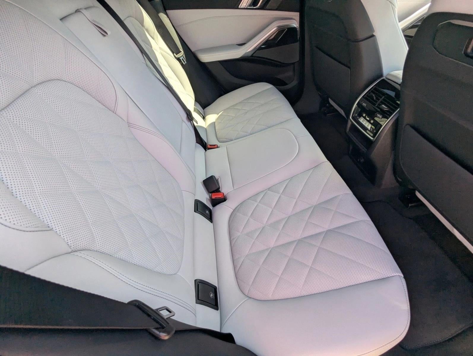 2026 BMW X6 xDrive40i Sports Activity Coupe