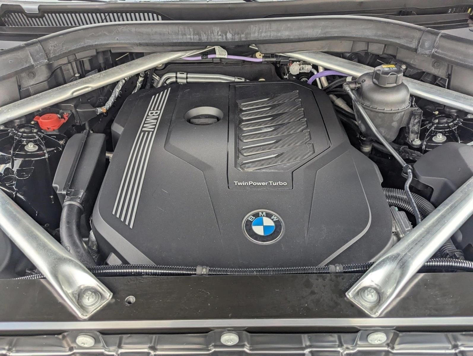 2022 BMW X5 sDrive40i Sports Activity Vehicle