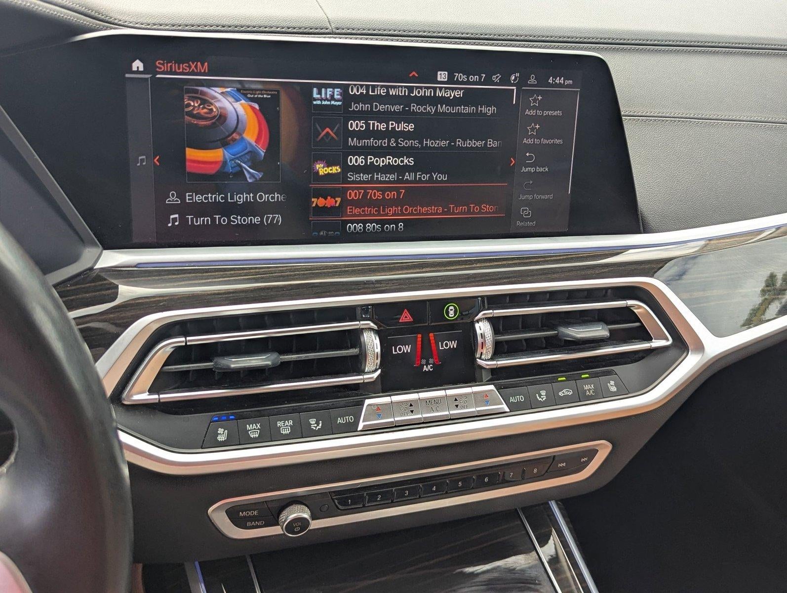 2021 BMW X7 xDrive40i Sports Activity Vehicle