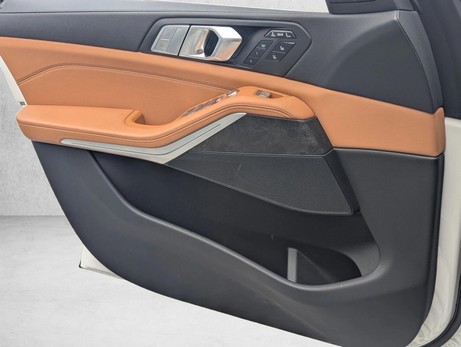 2022 BMW X7 xDrive40i Sports Activity Vehicle