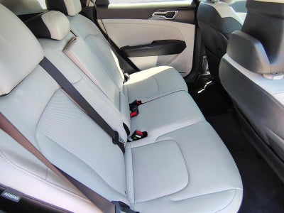 2024 Kia Sportage EX FWD