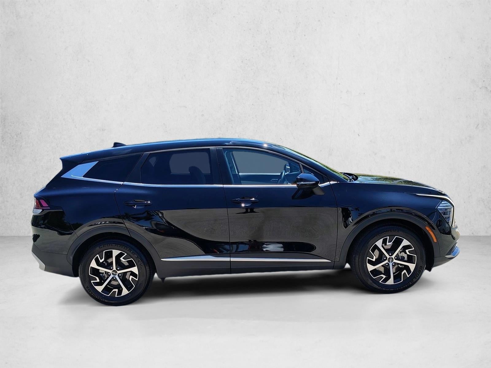 2024 Kia Sportage EX FWD