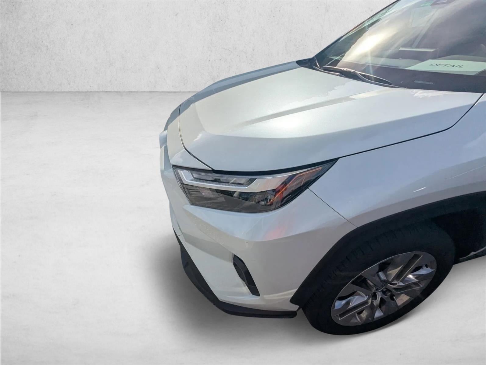 2023 Toyota RAV4 XLE Premium FWD (Natl)