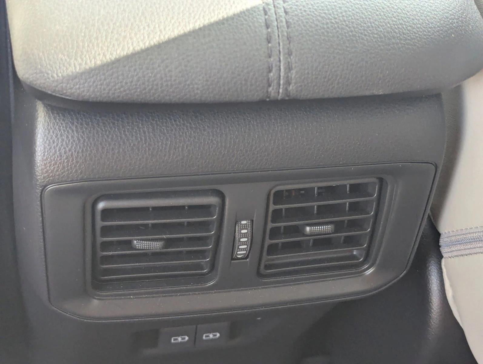 2023 Toyota RAV4 XLE Premium FWD (Natl)