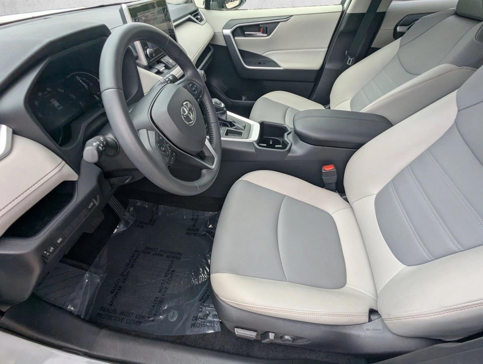 2023 Toyota RAV4 XLE Premium FWD (Natl)