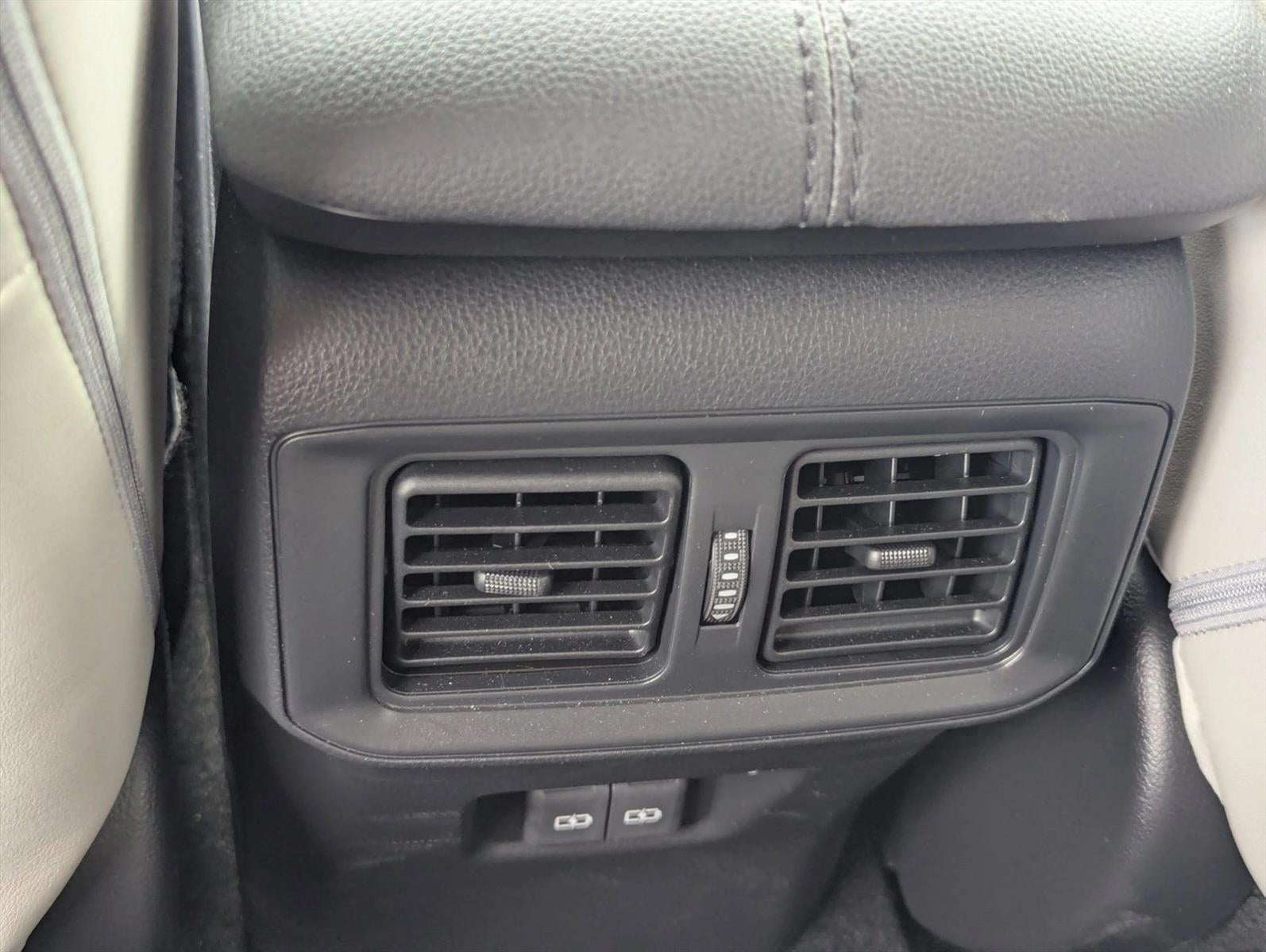 2023 Toyota RAV4 XLE Premium FWD (Natl)