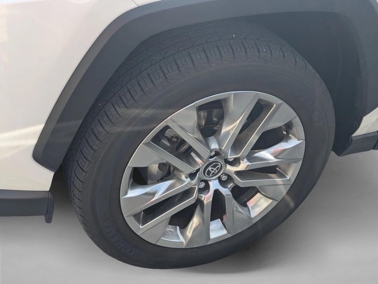 2023 Toyota RAV4 XLE Premium FWD (Natl)