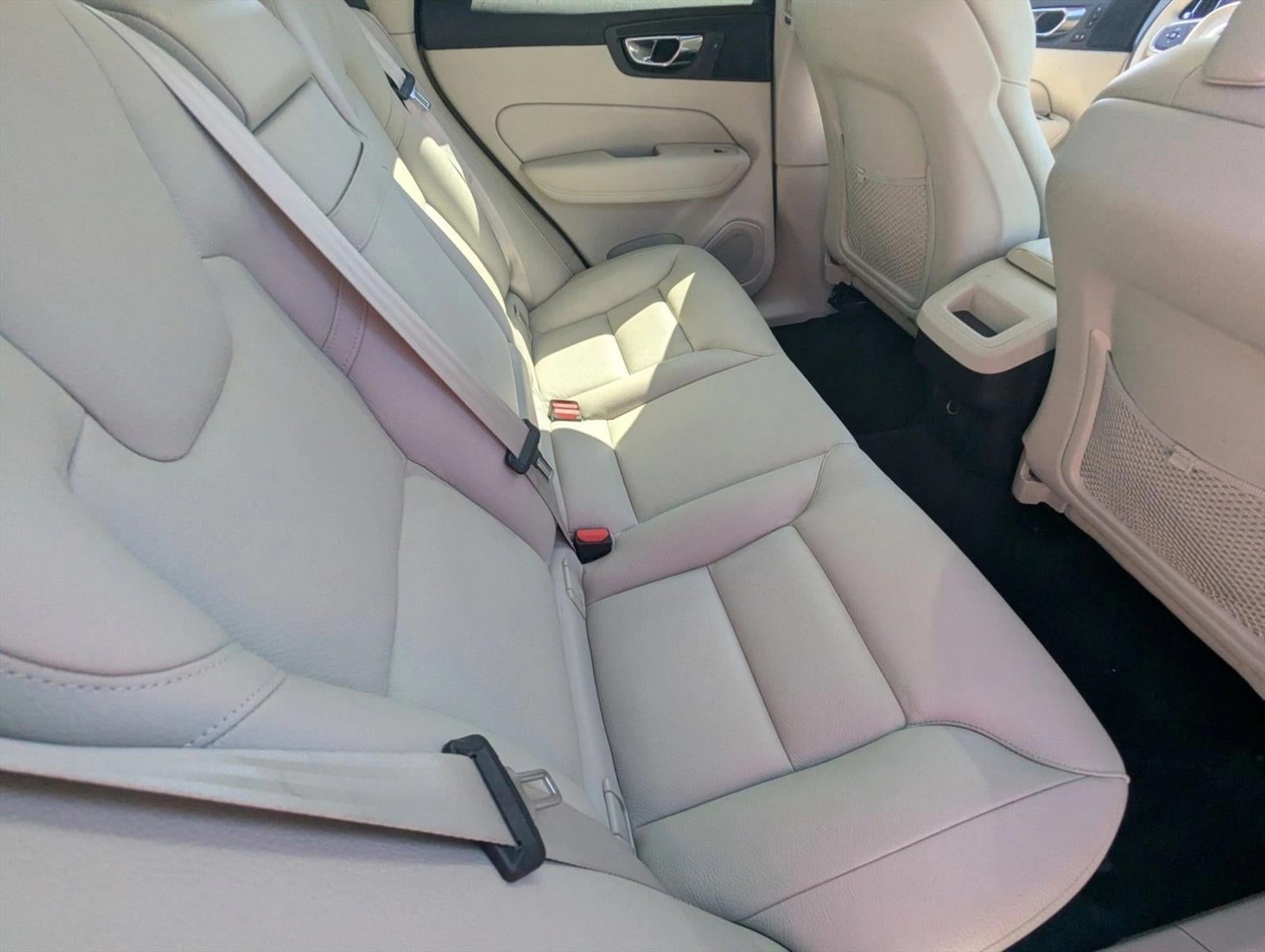 2019 Volvo XC60 T5 FWD Momentum