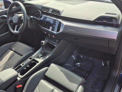 2024 Audi Q3 S line Premium 45 TFSI quattro