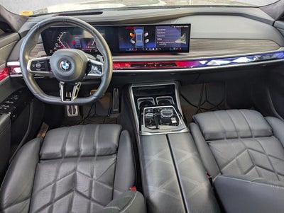2023 BMW 740i Sedan