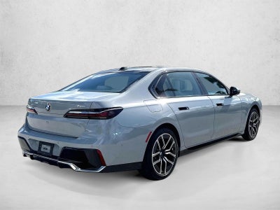 2024 BMW 740i Sedan