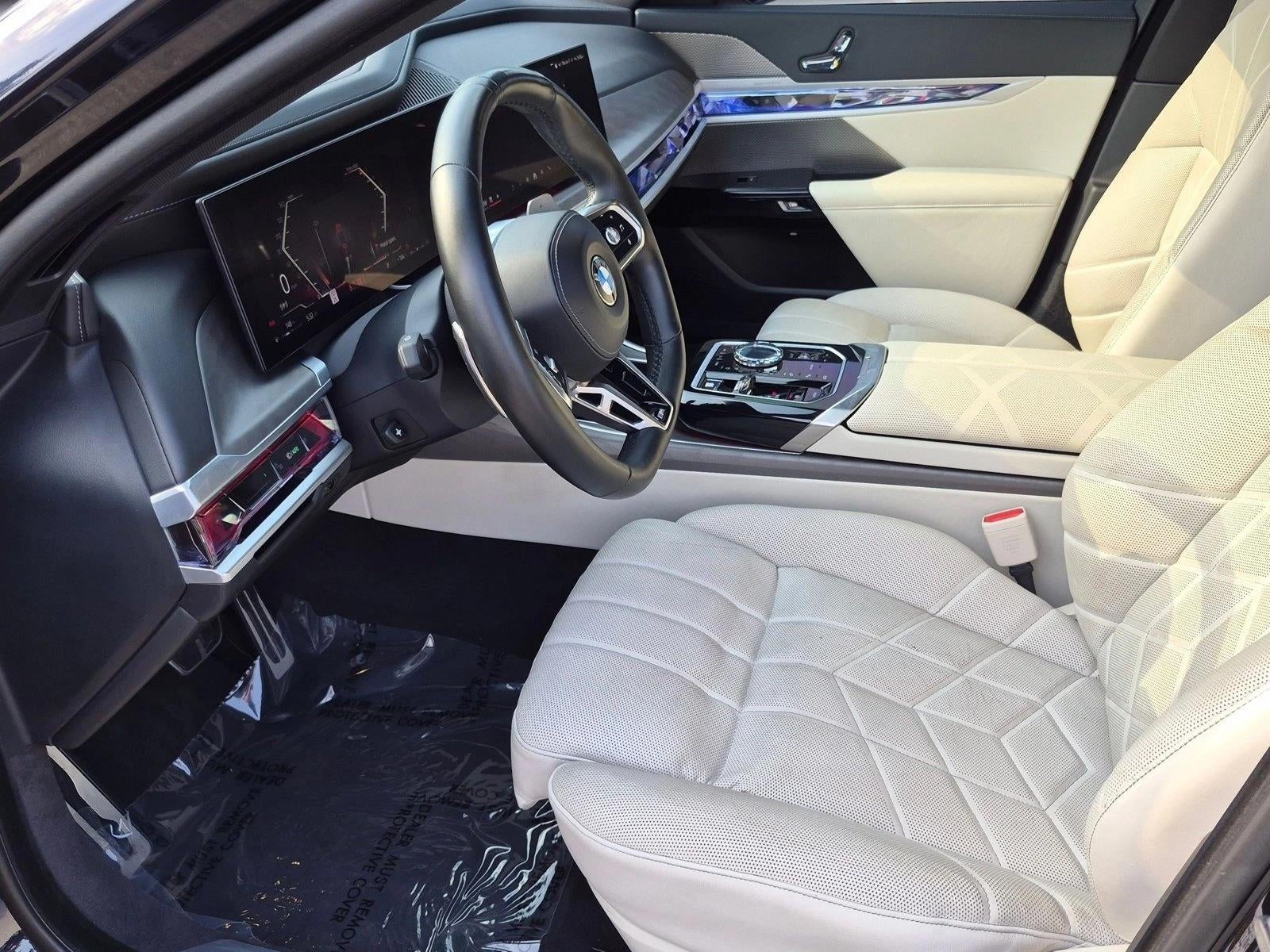 2023 BMW 740i Sedan