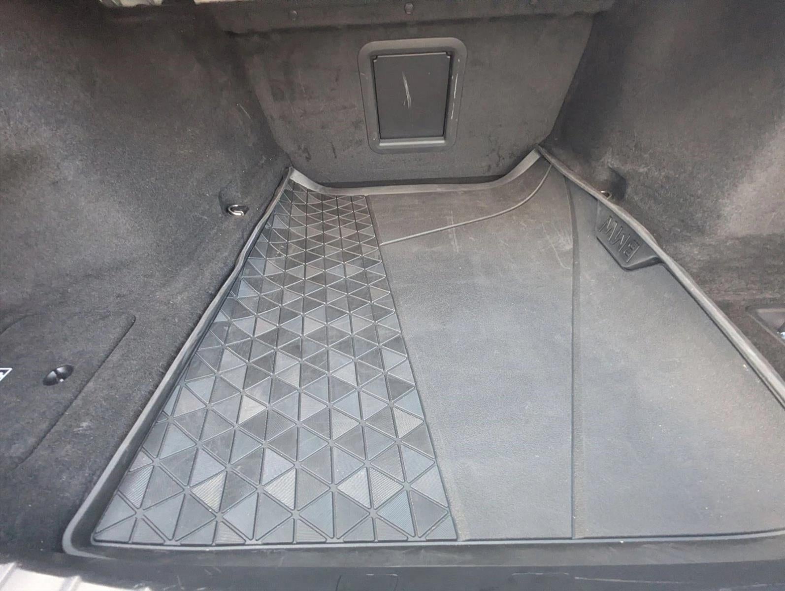 2023 BMW 760i xDrive Sedan