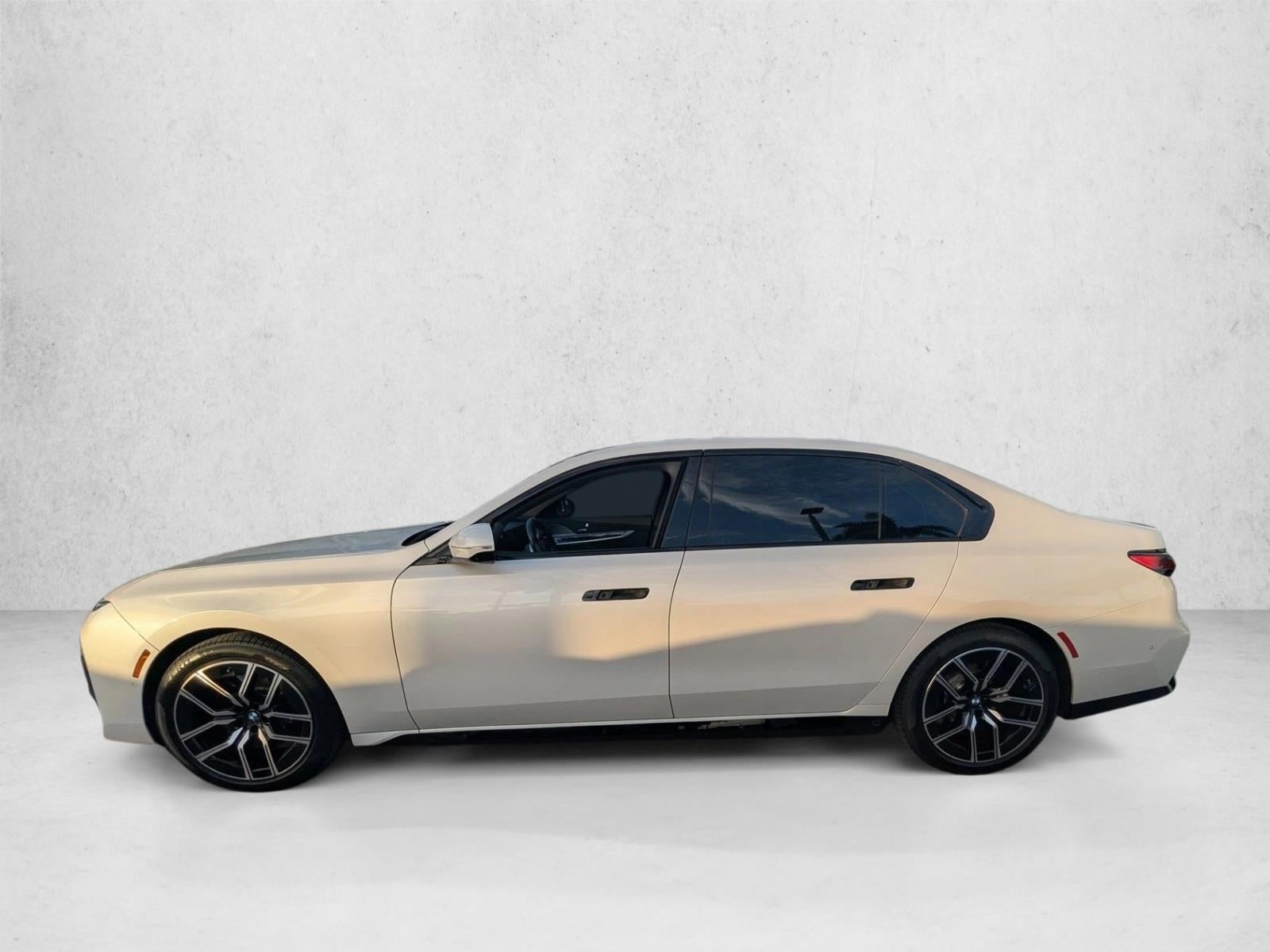 2023 BMW 760i xDrive Sedan