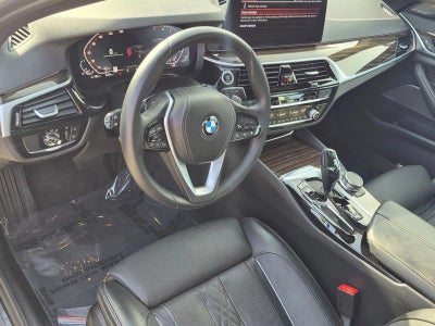 2023 BMW 540i Sedan