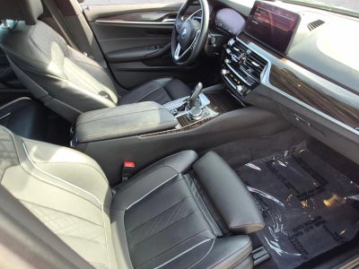 2023 BMW 540i Sedan
