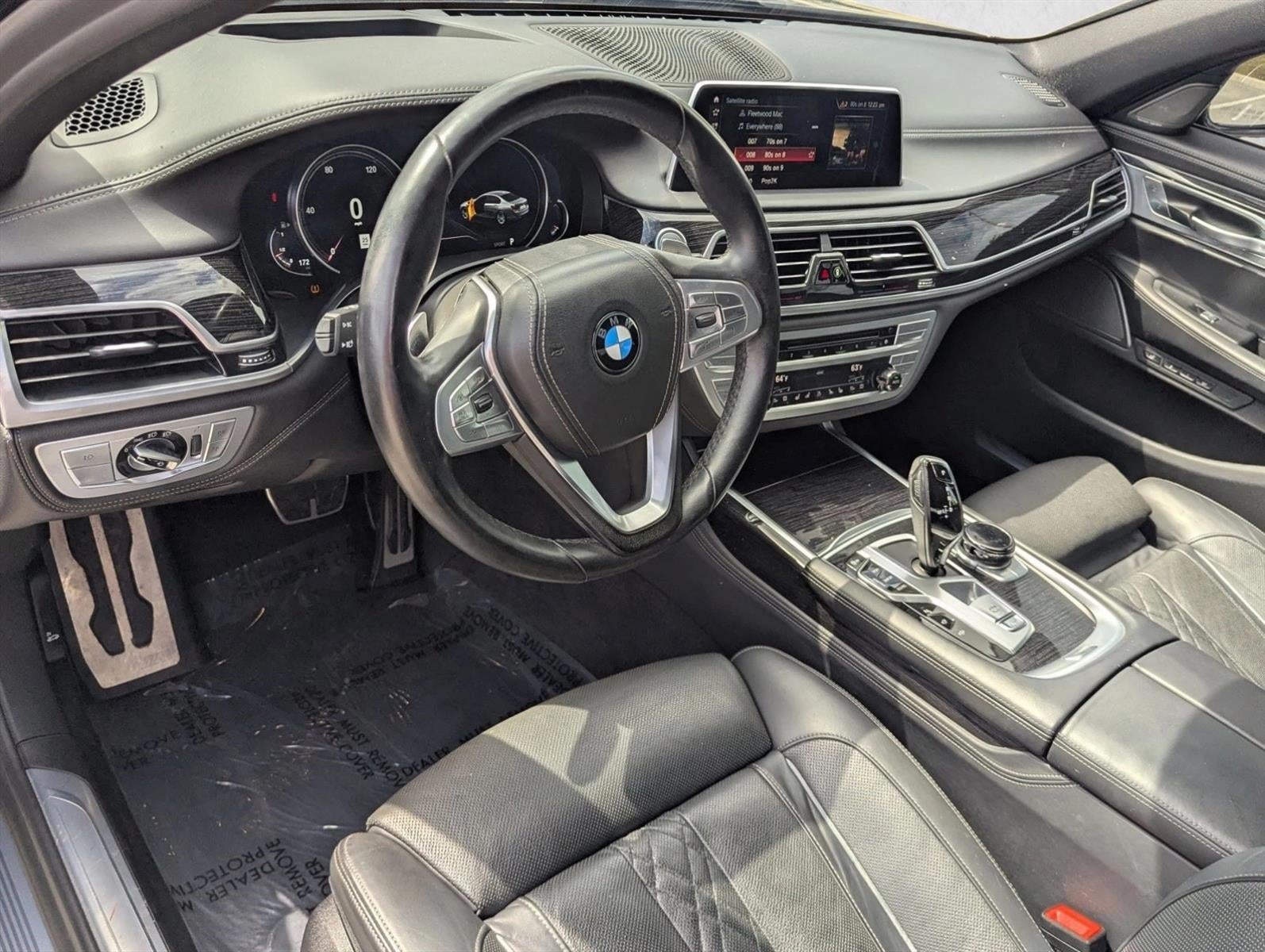 2019 BMW 750i Sedan
