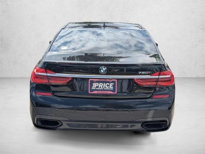2019 BMW 750i Sedan