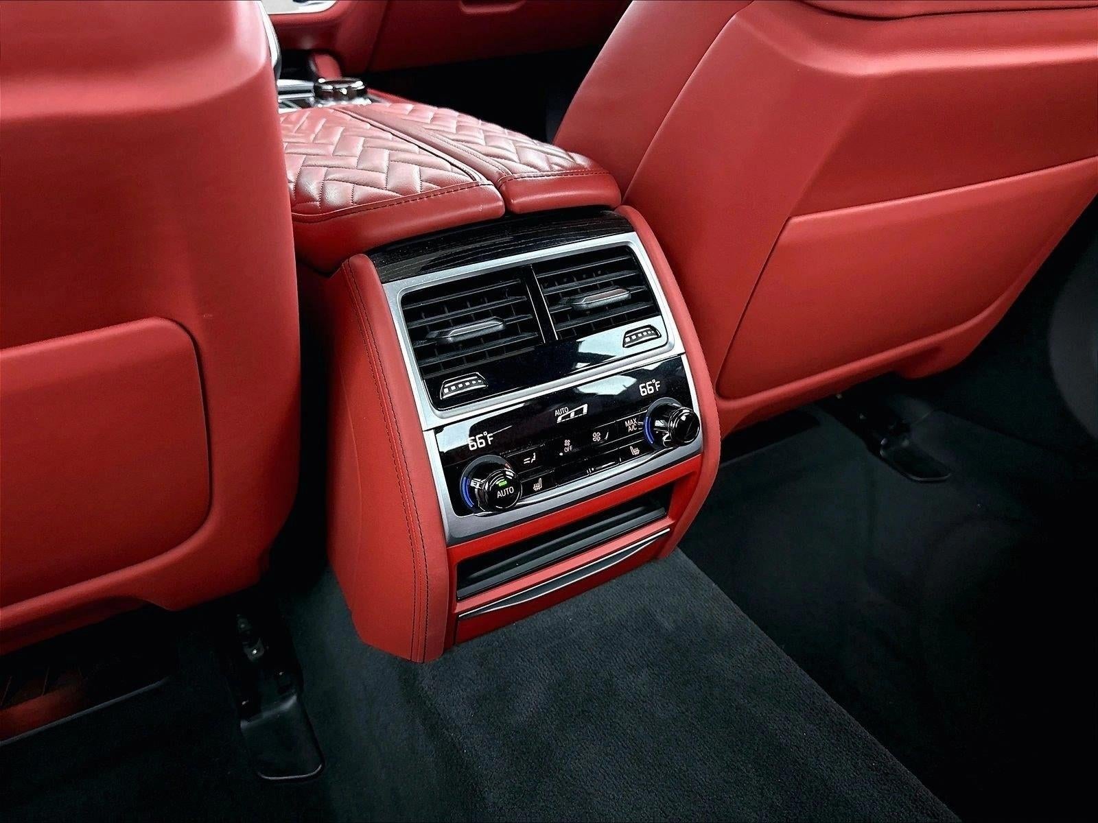 2022 BMW 750i xDrive Sedan
