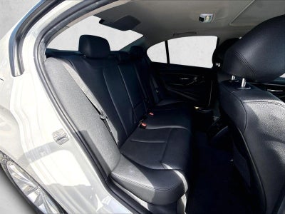 2018 BMW 320i Sedan