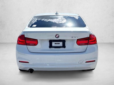 2018 BMW 320i Sedan