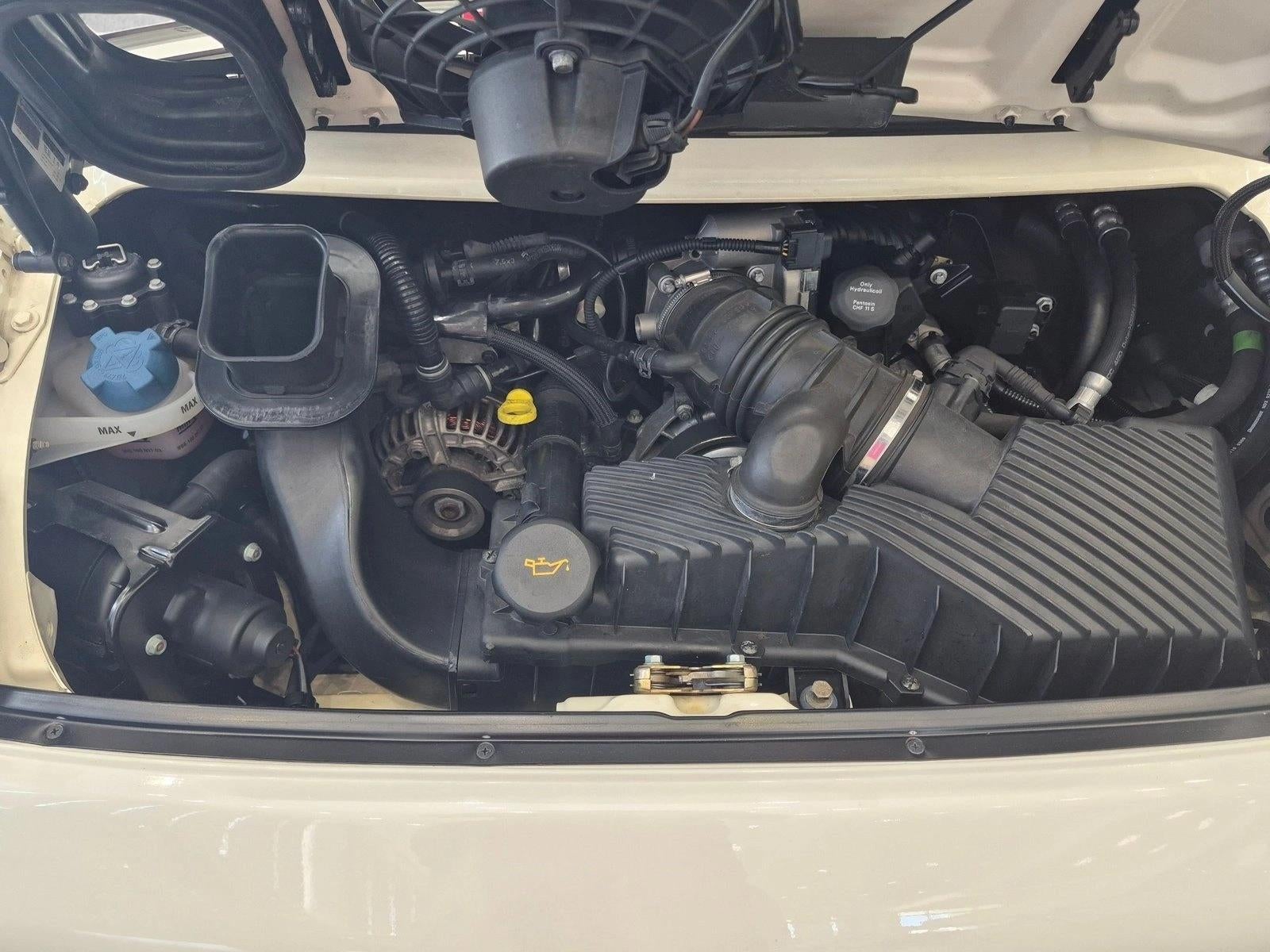 2001 Porsche 911 Carrera Base