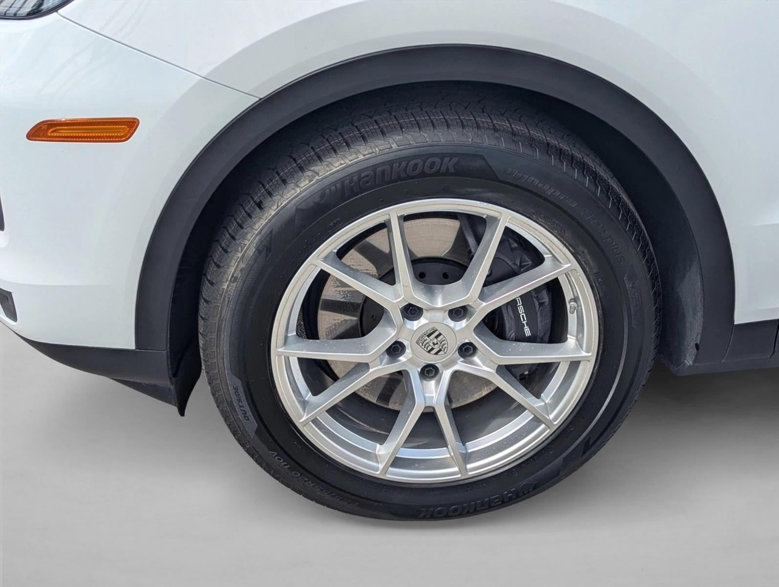 2024 Porsche Cayenne AWD