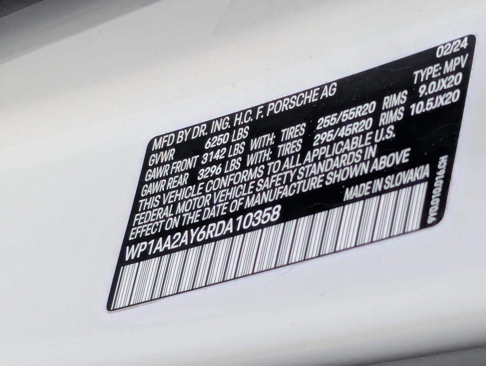 2024 Porsche Cayenne AWD