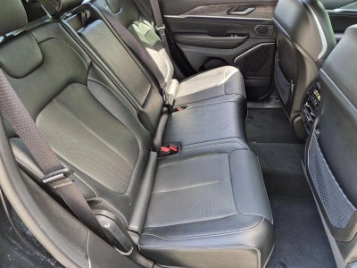 2023 Jeep Grand Cherokee Overland 4x4