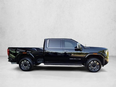 2025 GMC Sierra 2500 HD Crew Cab Standard Box 4-Wheel Drive Denali Ultimate