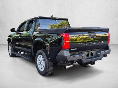 2026 Toyota Tacoma 4WD 4WD SR Double Cab 5' Bed AT (GS)