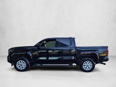 2026 Toyota Tacoma 4WD 4WD SR Double Cab 5' Bed AT (GS)