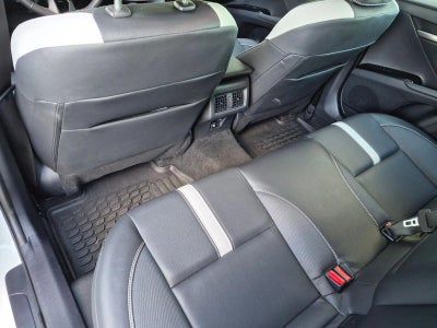 2025 Toyota Camry SE (Natl)