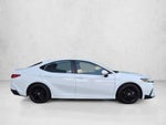 2025 Toyota Camry SE (Natl)