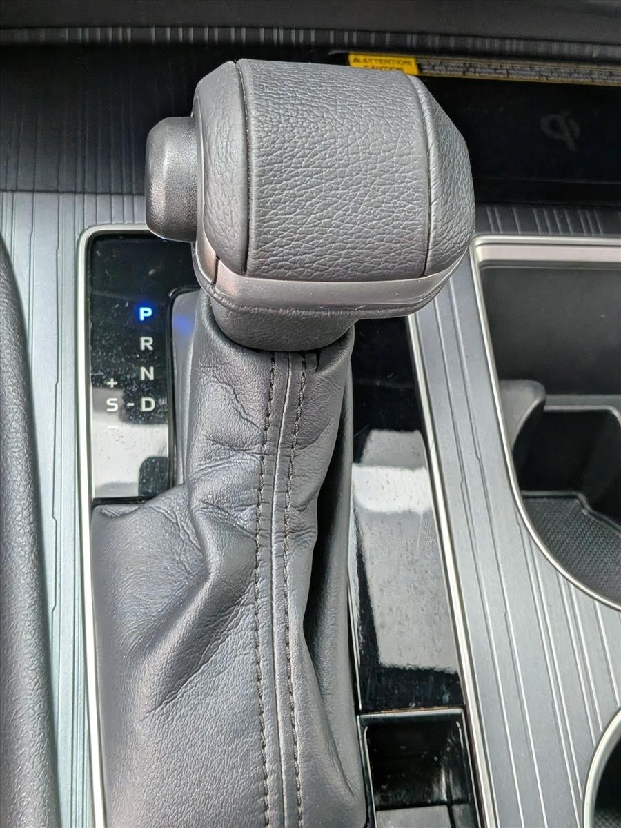 2022 Toyota Sienna XSE FWD 7-Passenger (Natl)