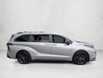 2022 Toyota Sienna XSE FWD 7-Passenger (Natl)
