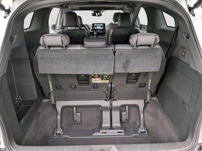 2022 Toyota Sienna XSE FWD 7-Passenger (Natl)