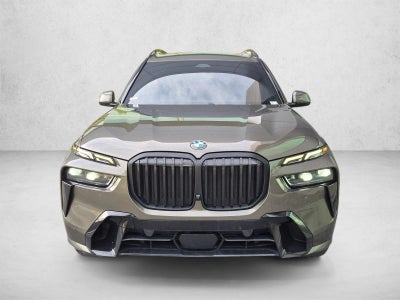 2025 BMW X7 xDrive40i Sports Activity Vehicle