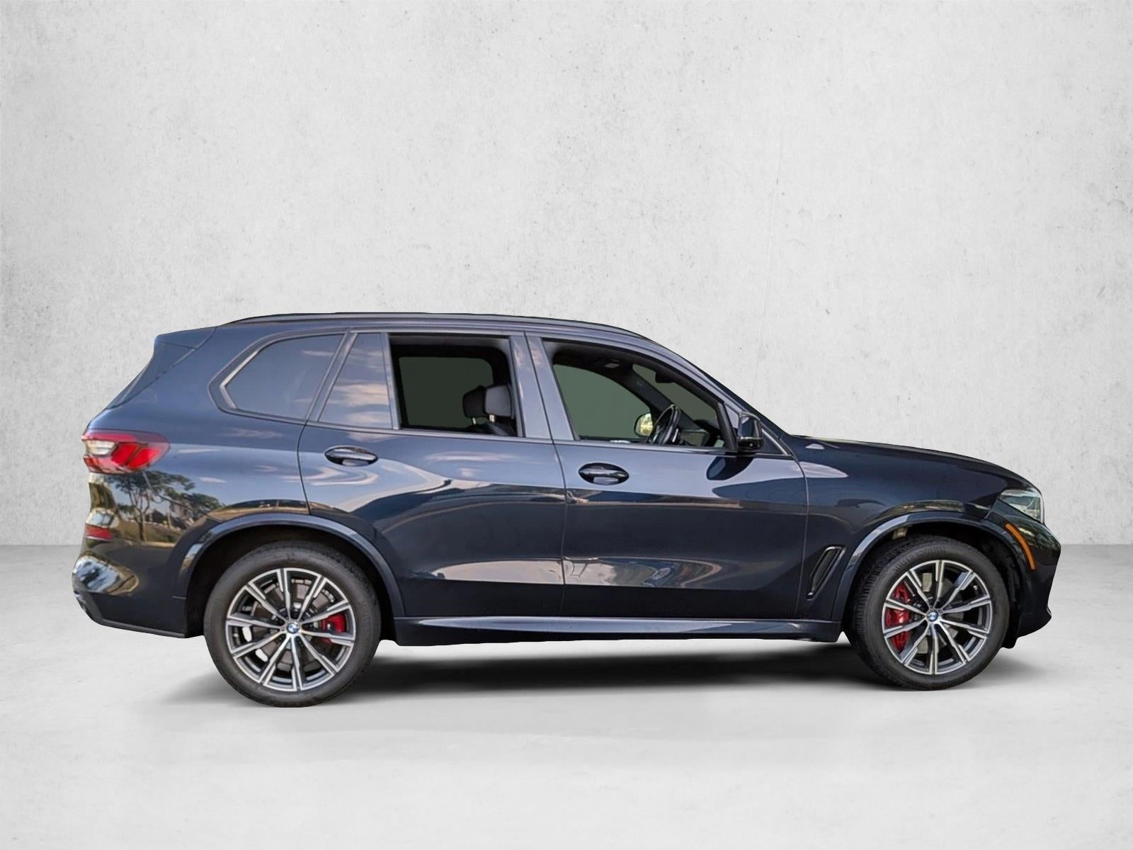 2022 BMW X5 M50i Sports Activity Vehicle