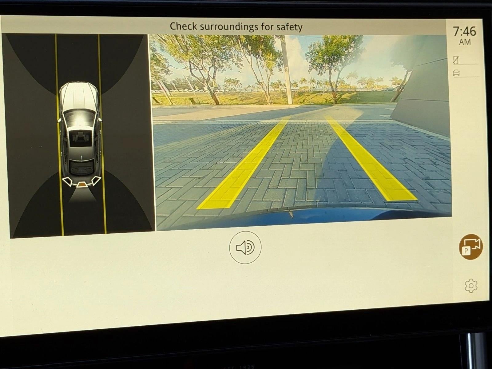 2022 Jaguar XF SE Sedan RWD