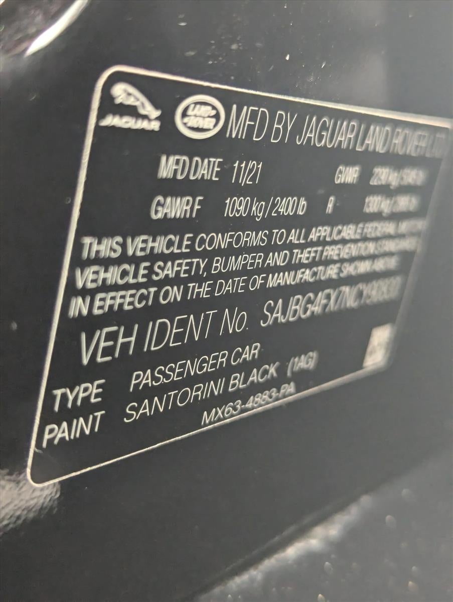 2022 Jaguar XF SE Sedan RWD