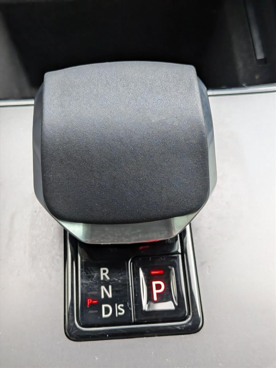 2025 Land Rover Discovery Sport S 4WD