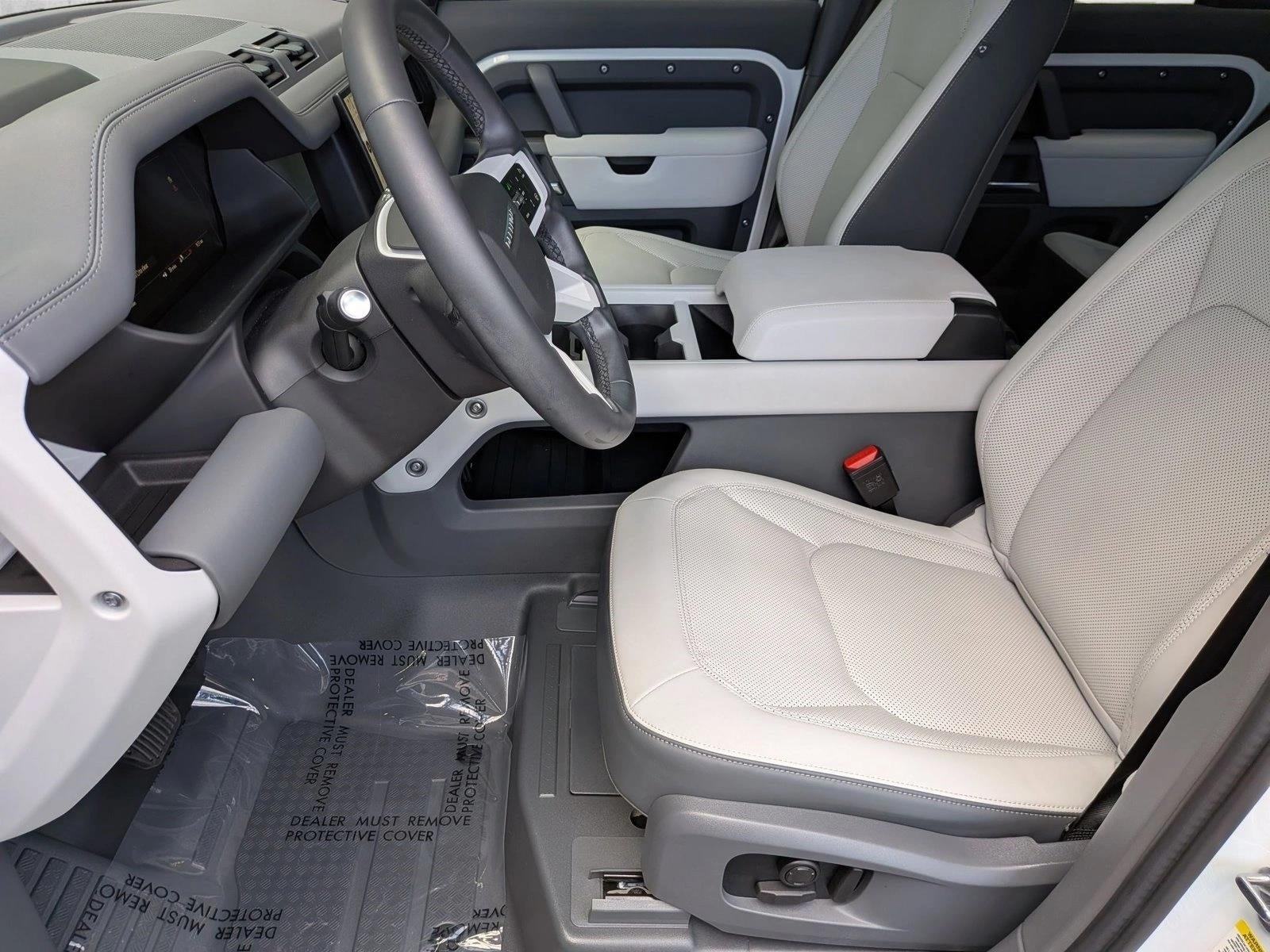 2025 Land Rover Defender 110 P400 X-Dynamic SE