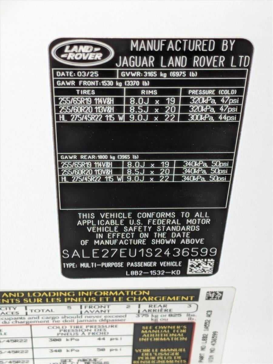 2025 Land Rover Defender 110 P400 X-Dynamic SE