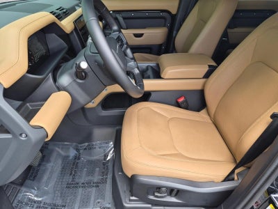 2025 Land Rover Defender 110 P400 X-Dynamic SE