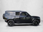 2025 Land Rover Defender 110 P400 X-Dynamic SE