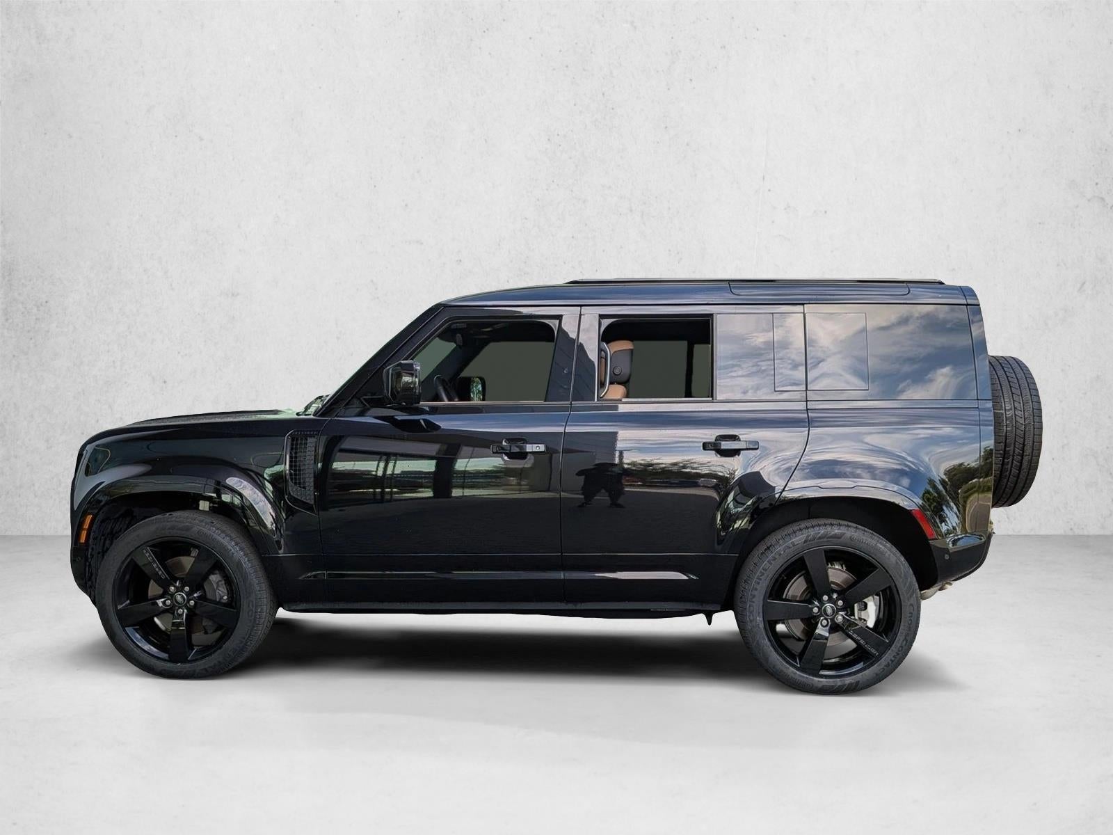 2025 Land Rover Defender 110 P400 X-Dynamic SE