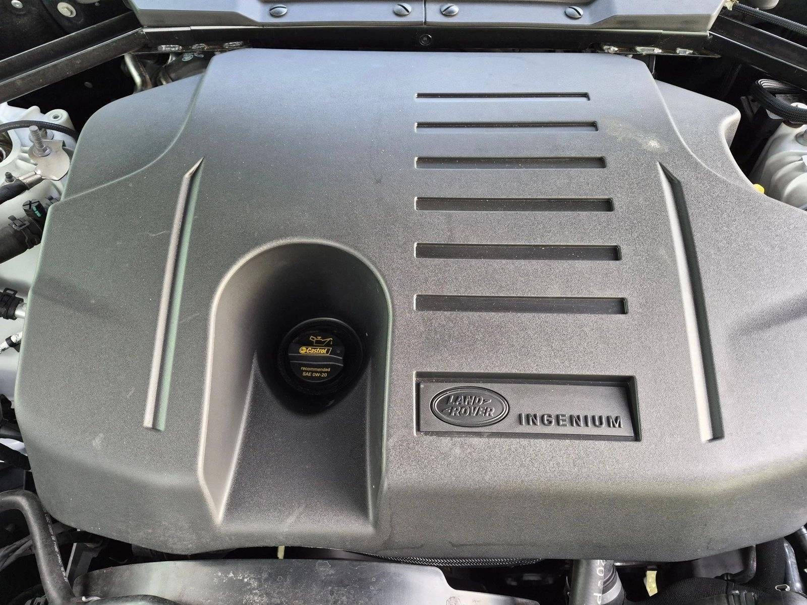 2023 Land Rover Defender 110 X-Dynamic SE AWD