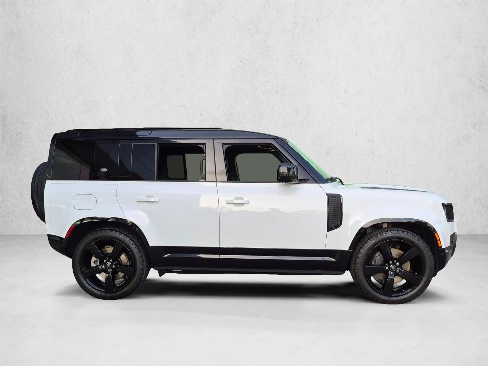 2023 Land Rover Defender 110 X-Dynamic SE AWD