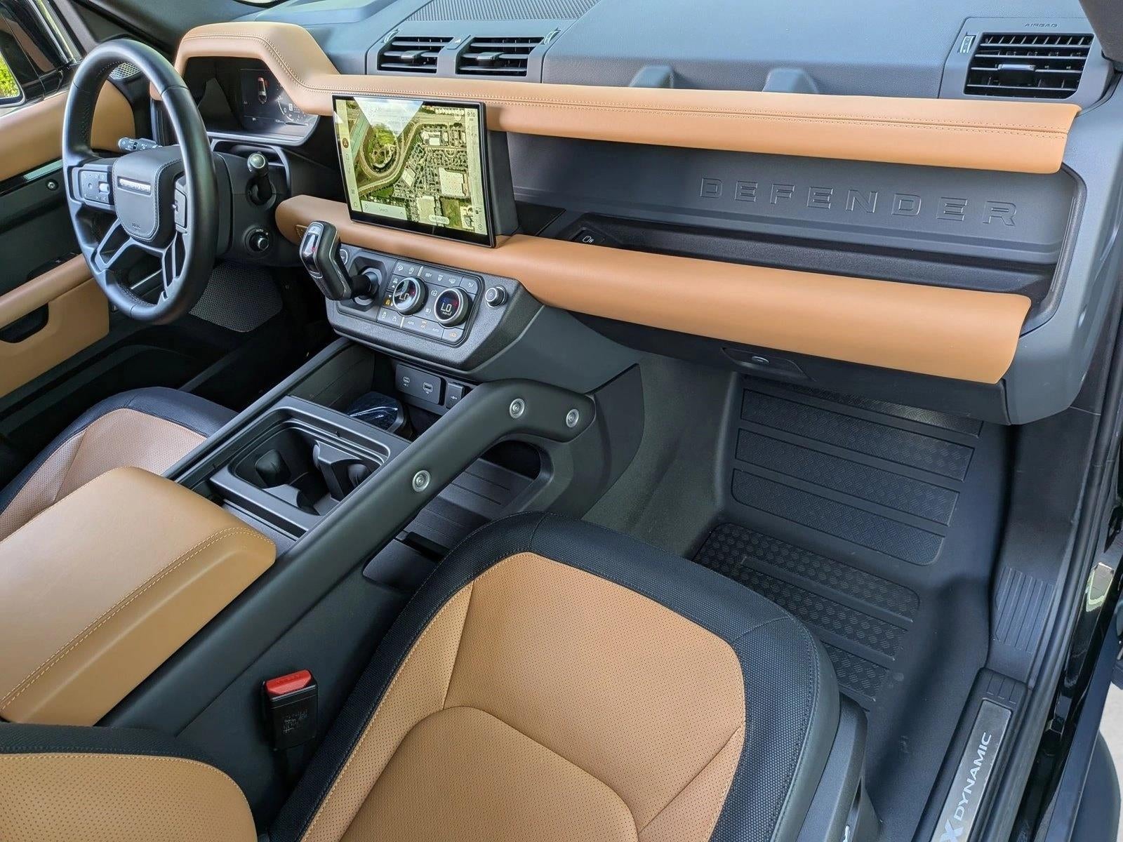 2024 Land Rover Defender 130 P400 X-Dynamic SE